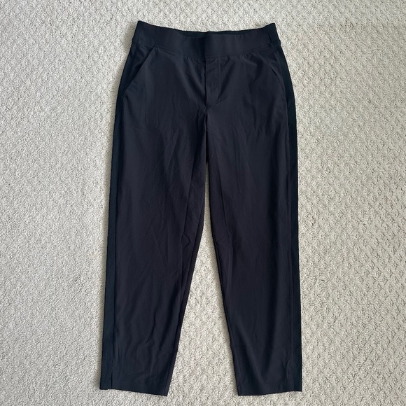 Athleta Brooklyn Mid Rise Ankle Pant Black 8 Athleisure Lightweight Travel - Picture 4 of 16